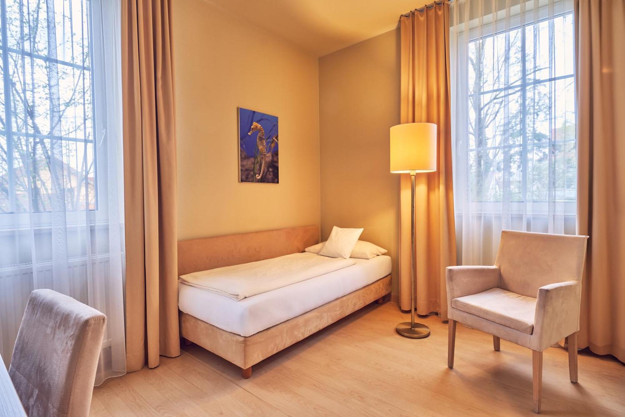 Hotel Akzent 3*